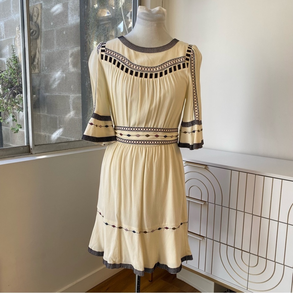 ba&sh NWOT Plaza Embroidered Bell Sleeve Mini Dress Ecru Size S / US 6 - Picture 2 of 12
